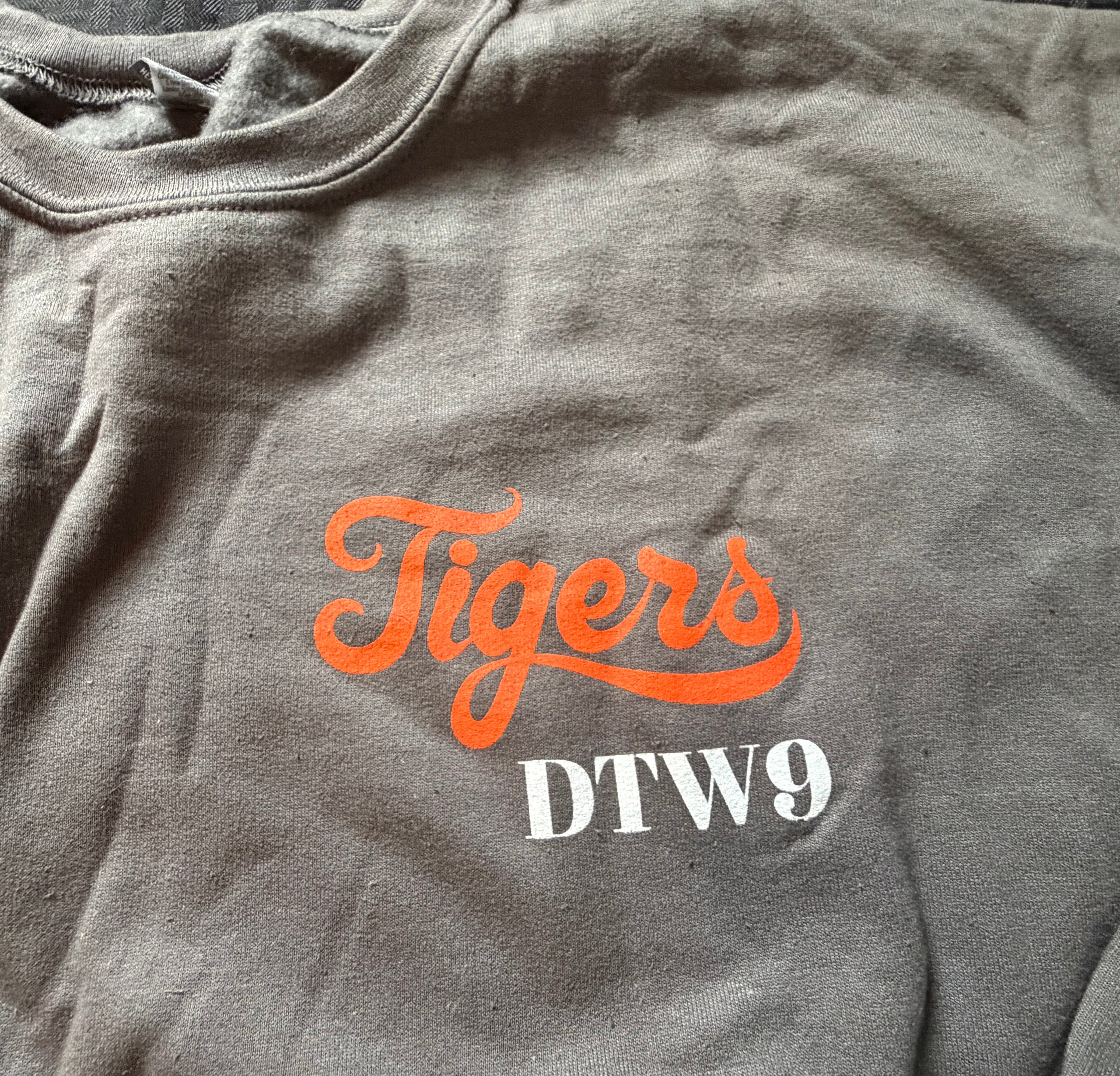 DTW9 Tigers Crewneck