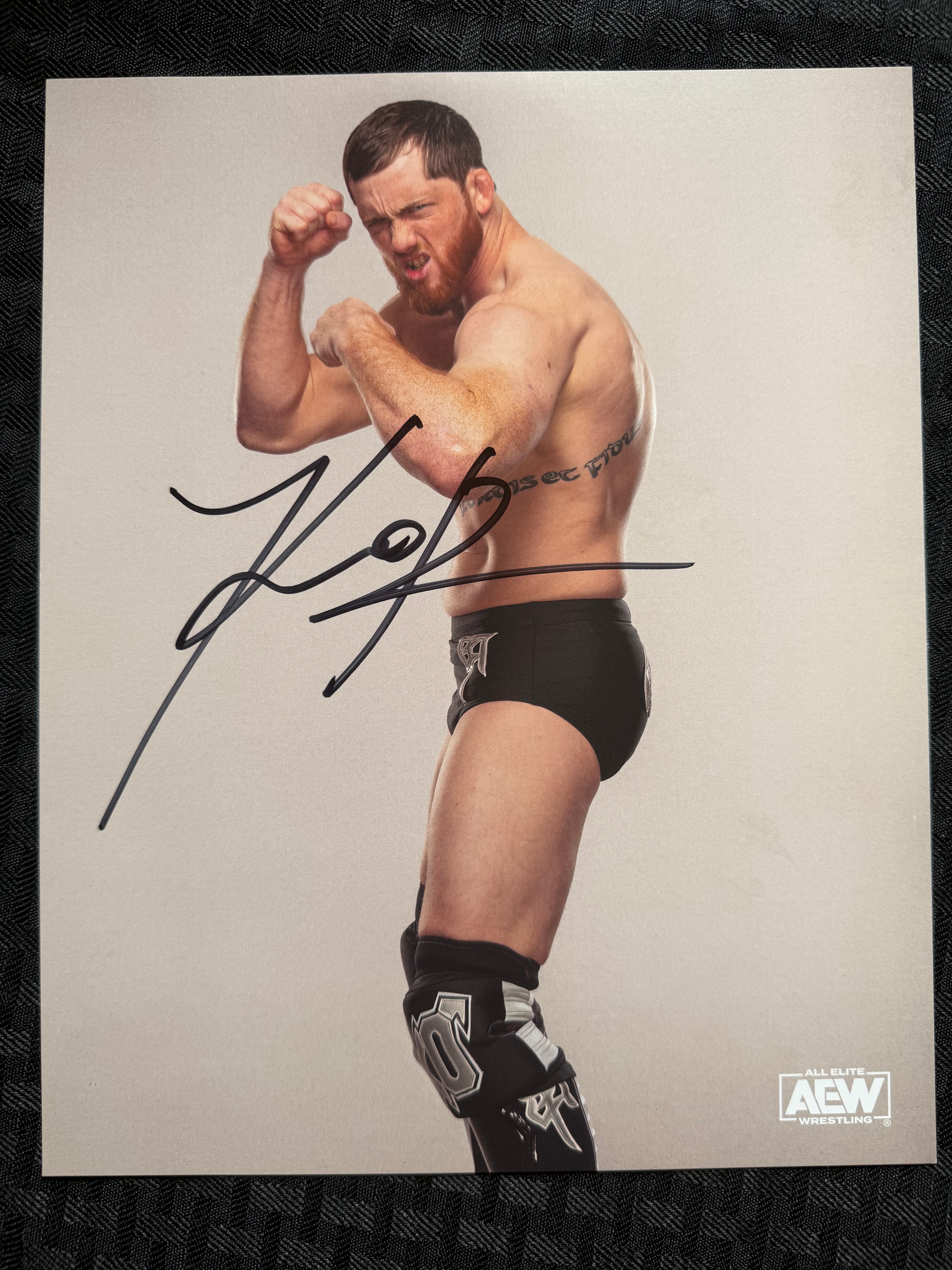 Kyle O'Reilly signed 8x10