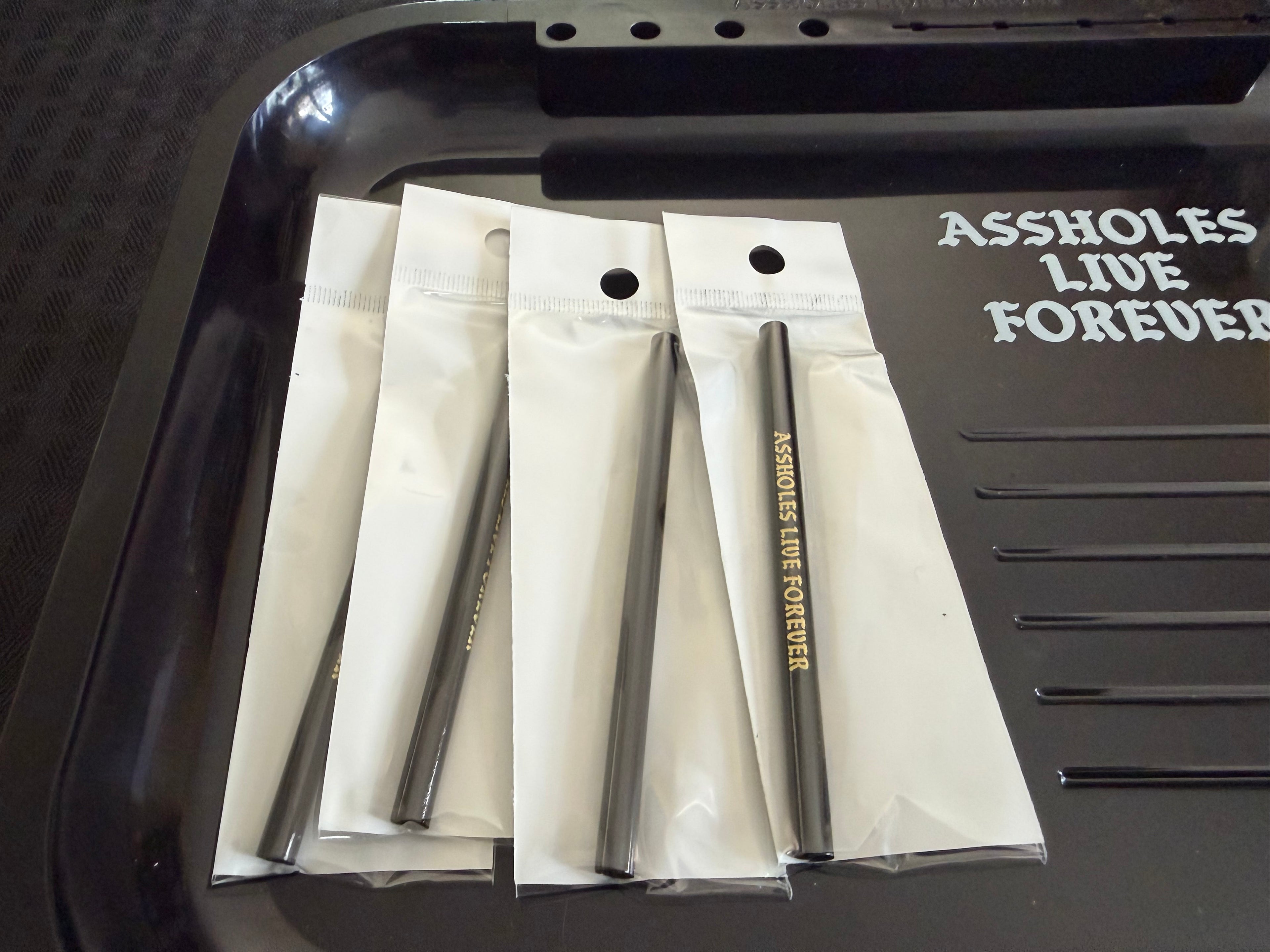 Utility Tray w/ 4 New Straws