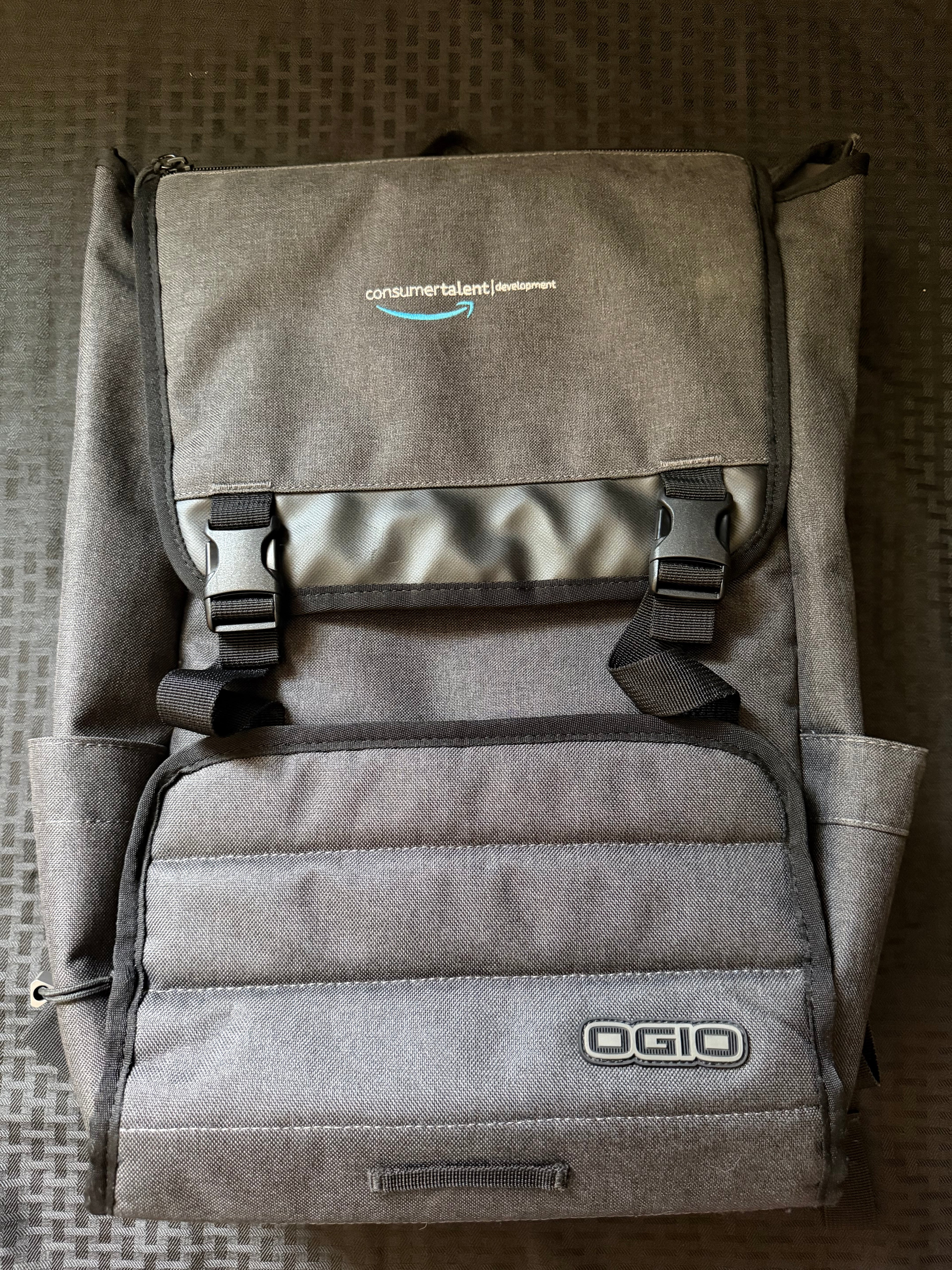 Ogio Smile Laptop Grey Bookbag