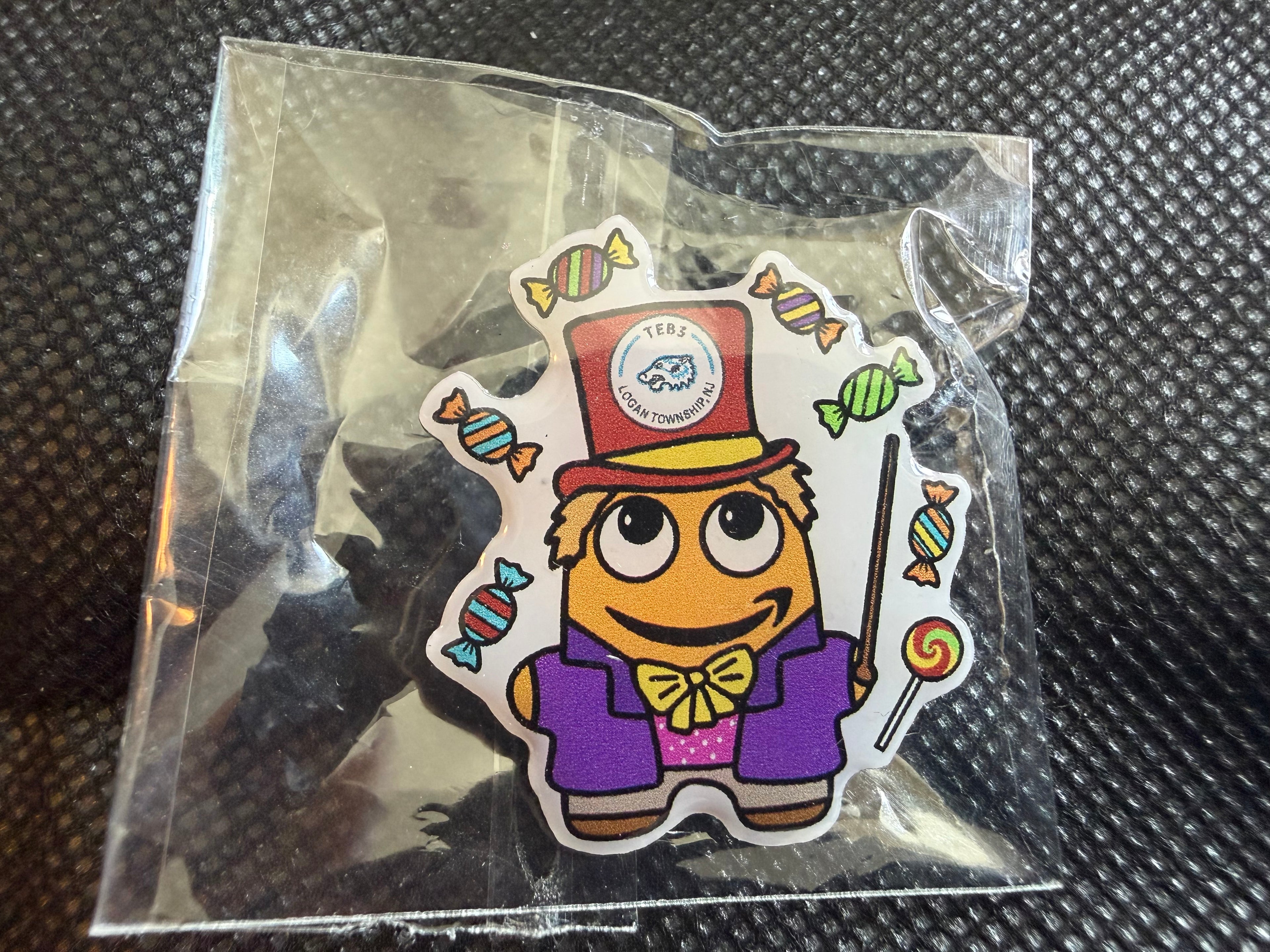TEB3 Willy Wonka Peccy Enamel Pin