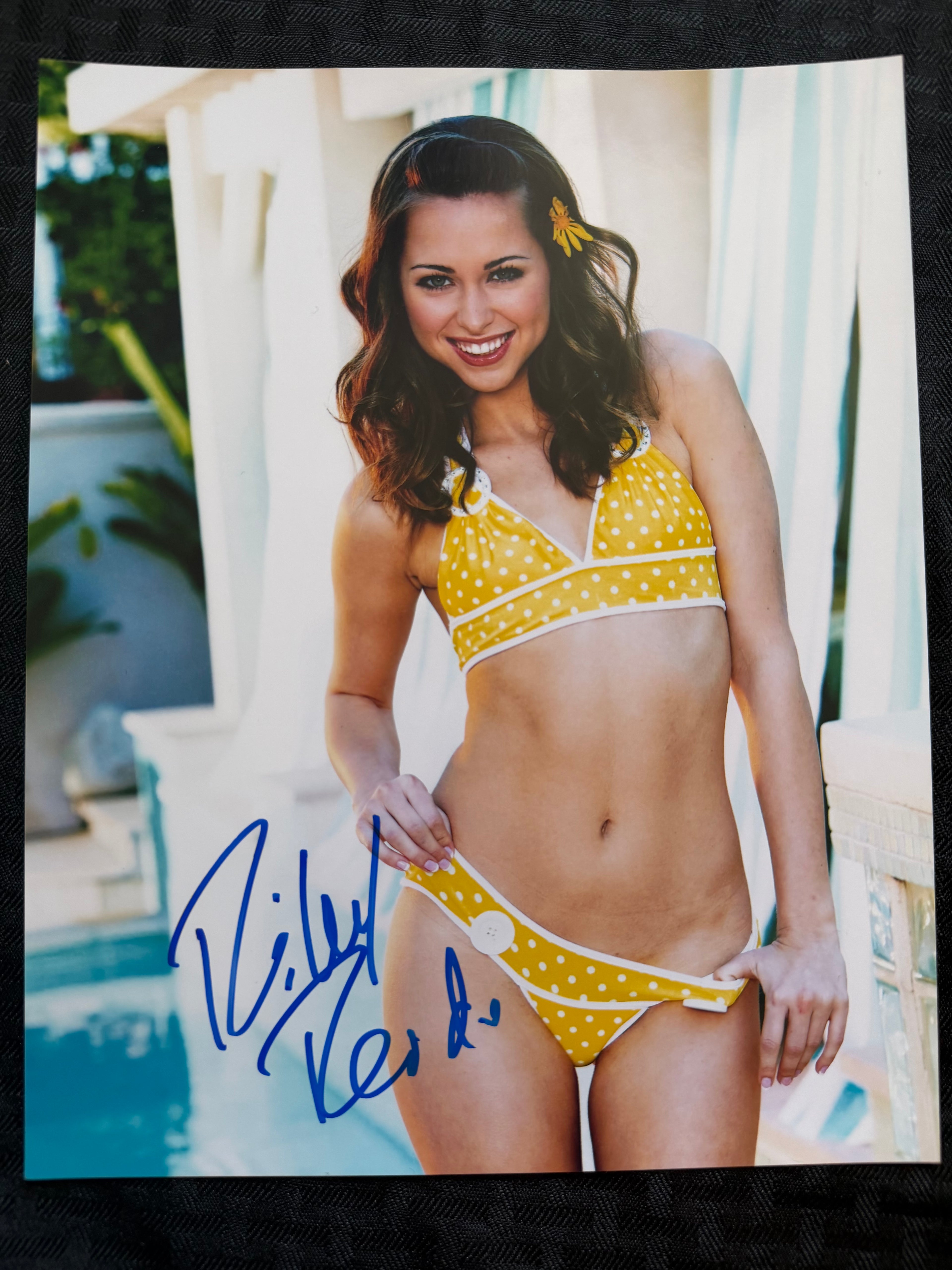 Riley Reid signed 8x10 w/ COA