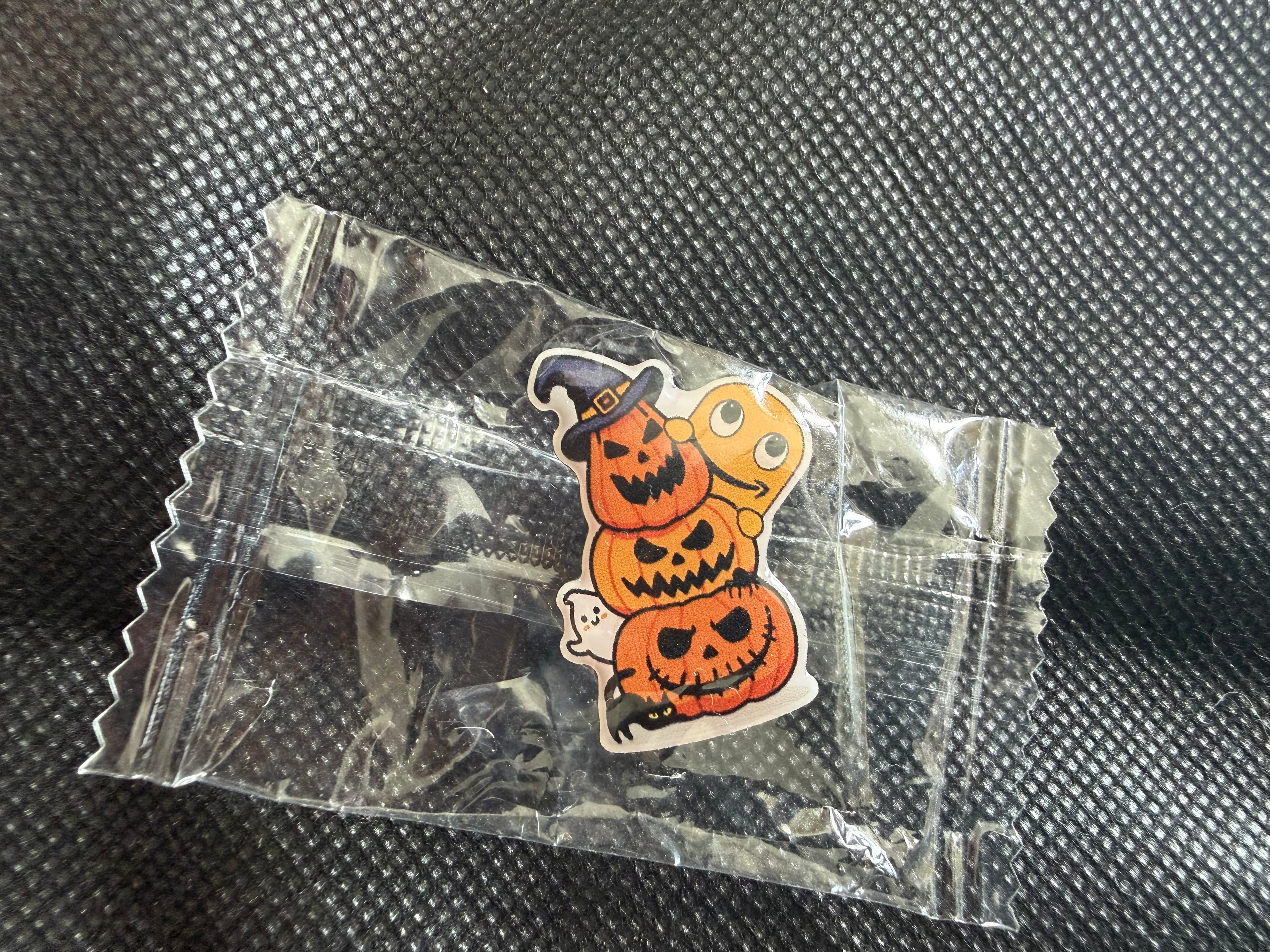 Jack O' Lantern Peccy Enamel Pin